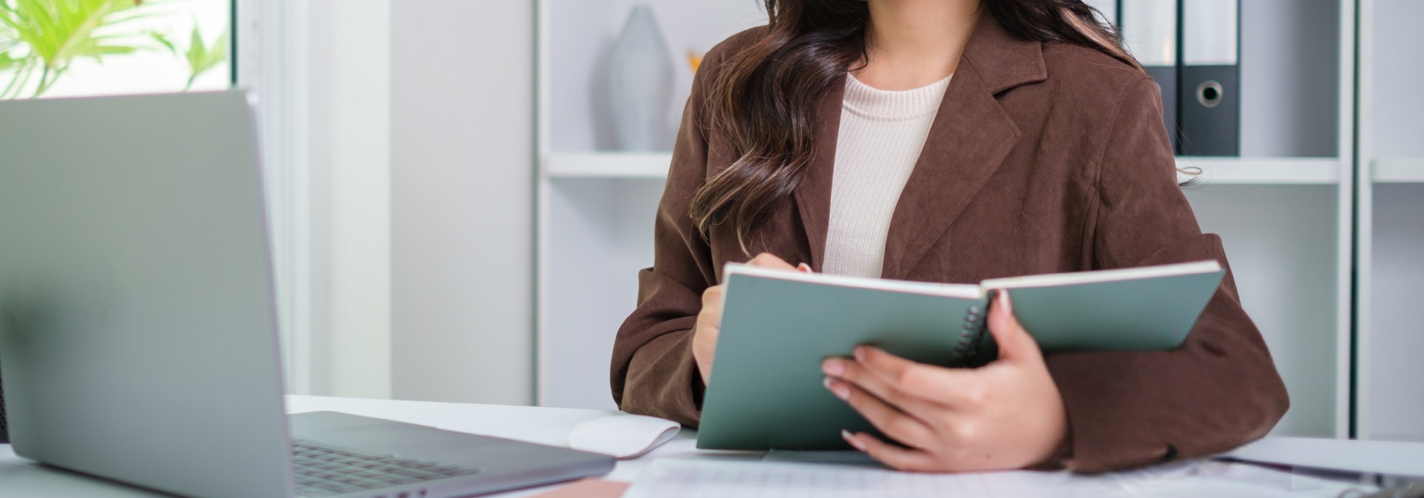 Operacions auxiliars de serveis administratius